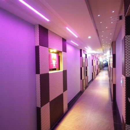 Ava Hotel Čchangwon Exteriér fotografie
