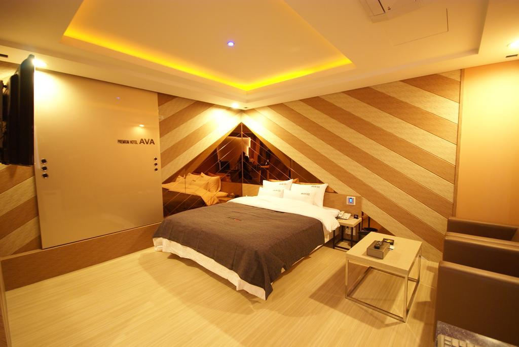 Ava Hotel Čchangwon Exteriér fotografie