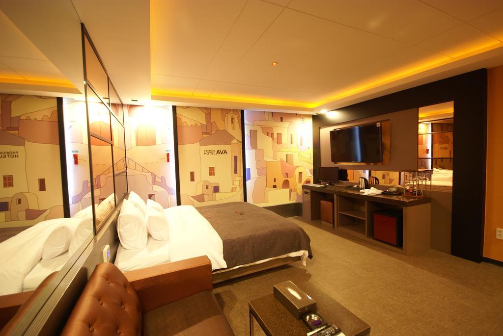 Ava Hotel Čchangwon Exteriér fotografie