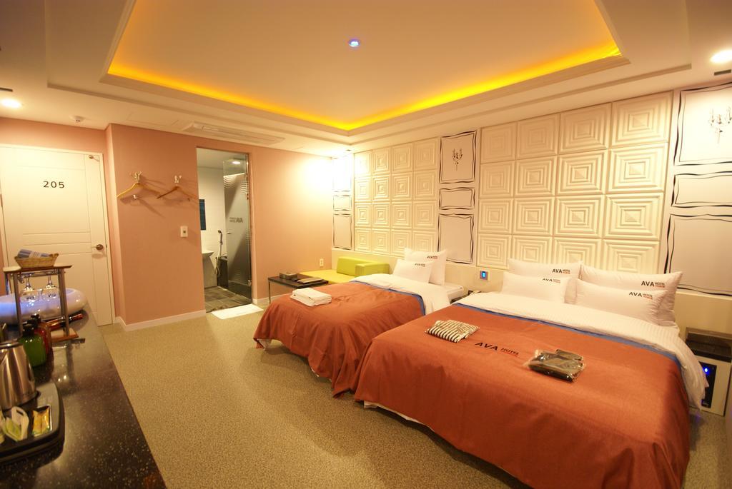 Ava Hotel Čchangwon Exteriér fotografie
