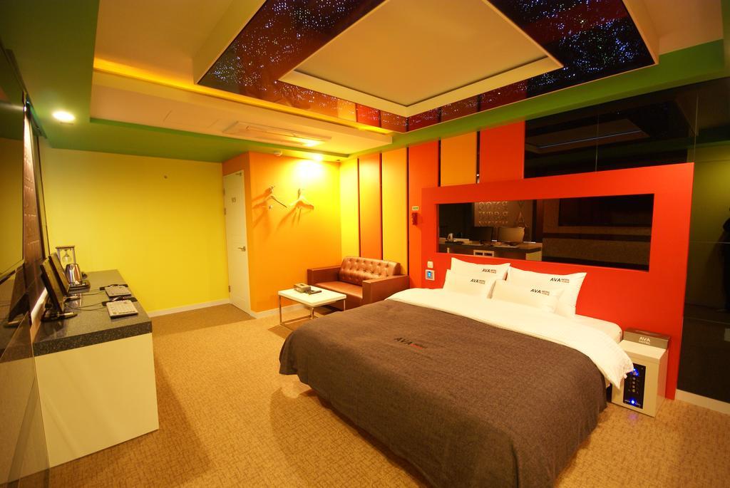 Ava Hotel Čchangwon Exteriér fotografie