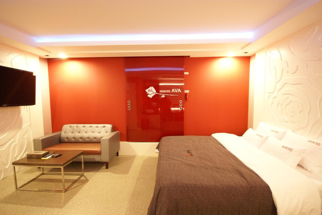 Ava Hotel Čchangwon Exteriér fotografie