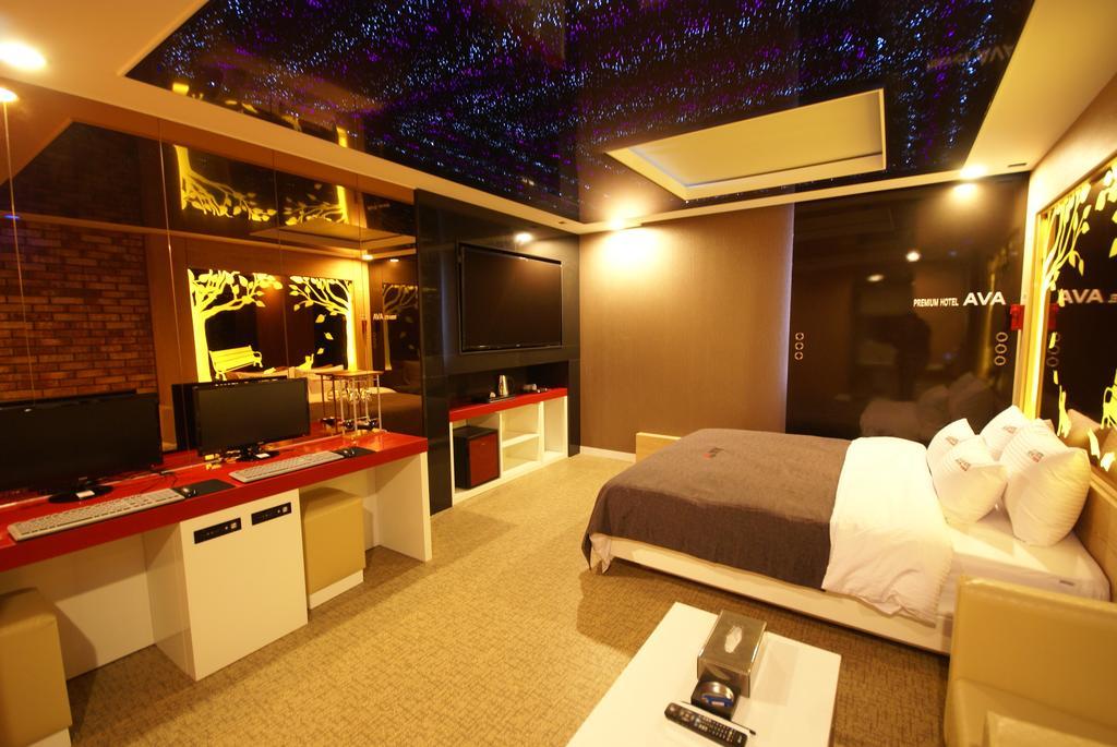 Ava Hotel Čchangwon Exteriér fotografie