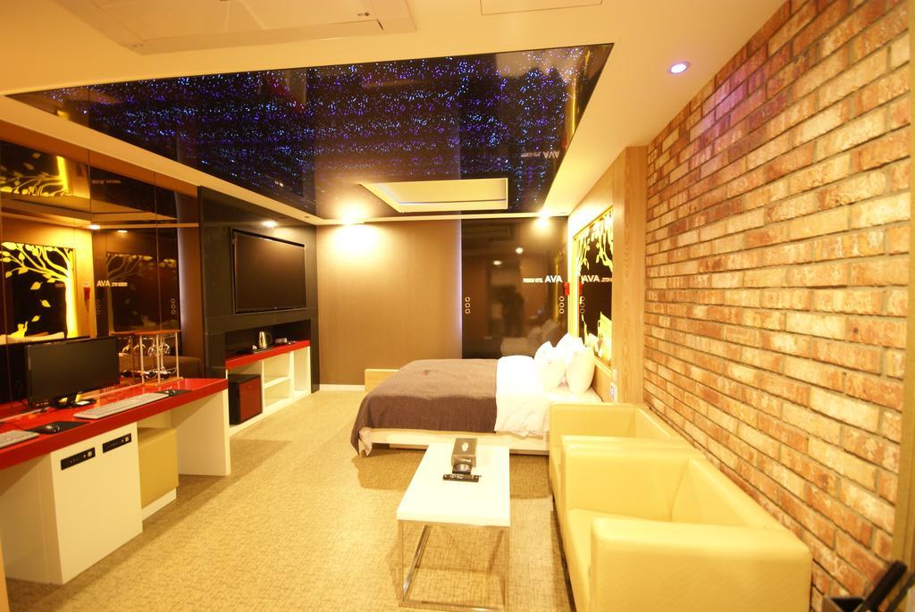 Ava Hotel Čchangwon Exteriér fotografie