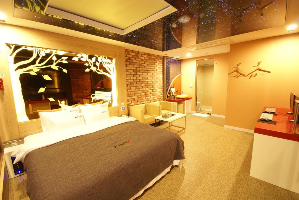 Ava Hotel Čchangwon Exteriér fotografie