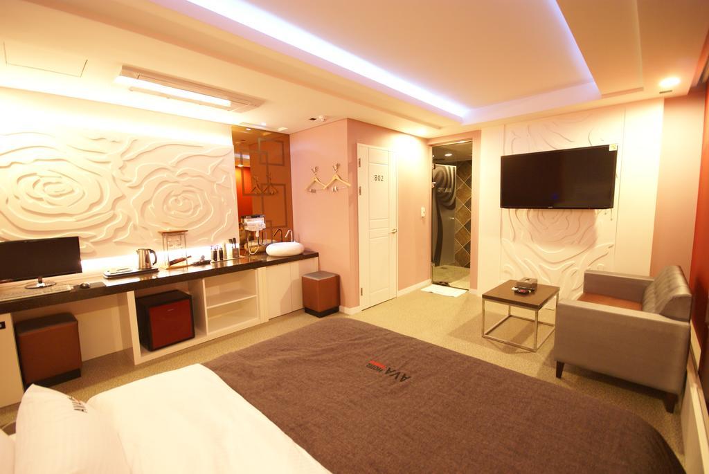 Ava Hotel Čchangwon Exteriér fotografie